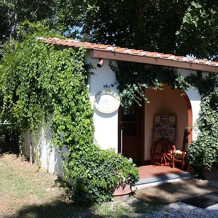 Agriturismo La Pisana Farm stay